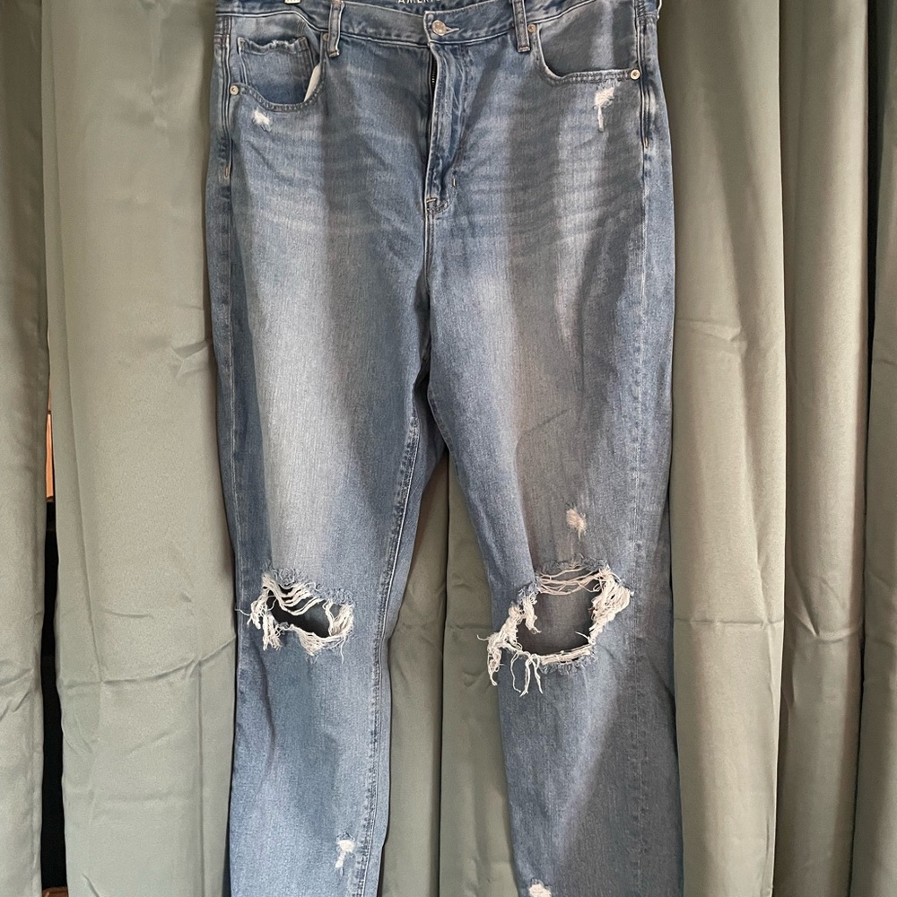 American Eagle Mom Jeans size 18 long
